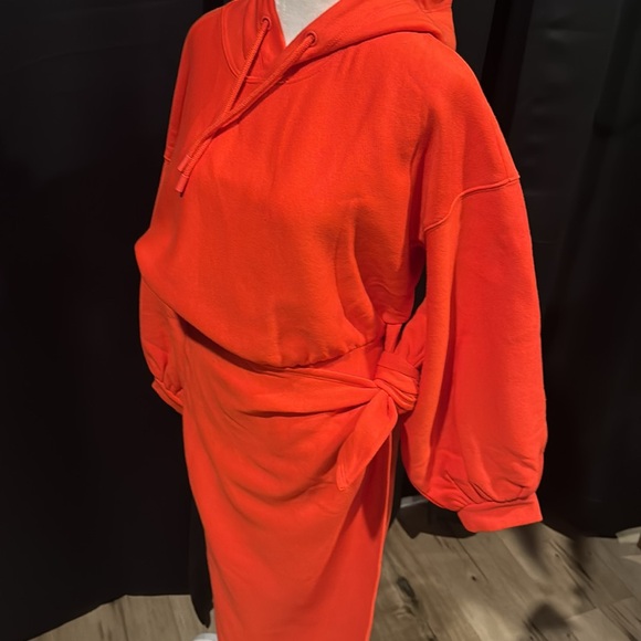 Sweatshirt Dress - Picture 2 of 4